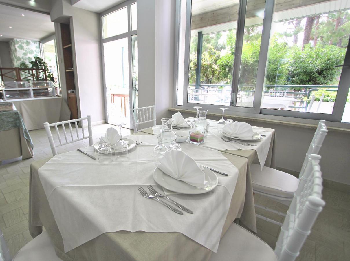 Hotel Pineta San Benedetto del Tronto Dış mekan fotoğraf