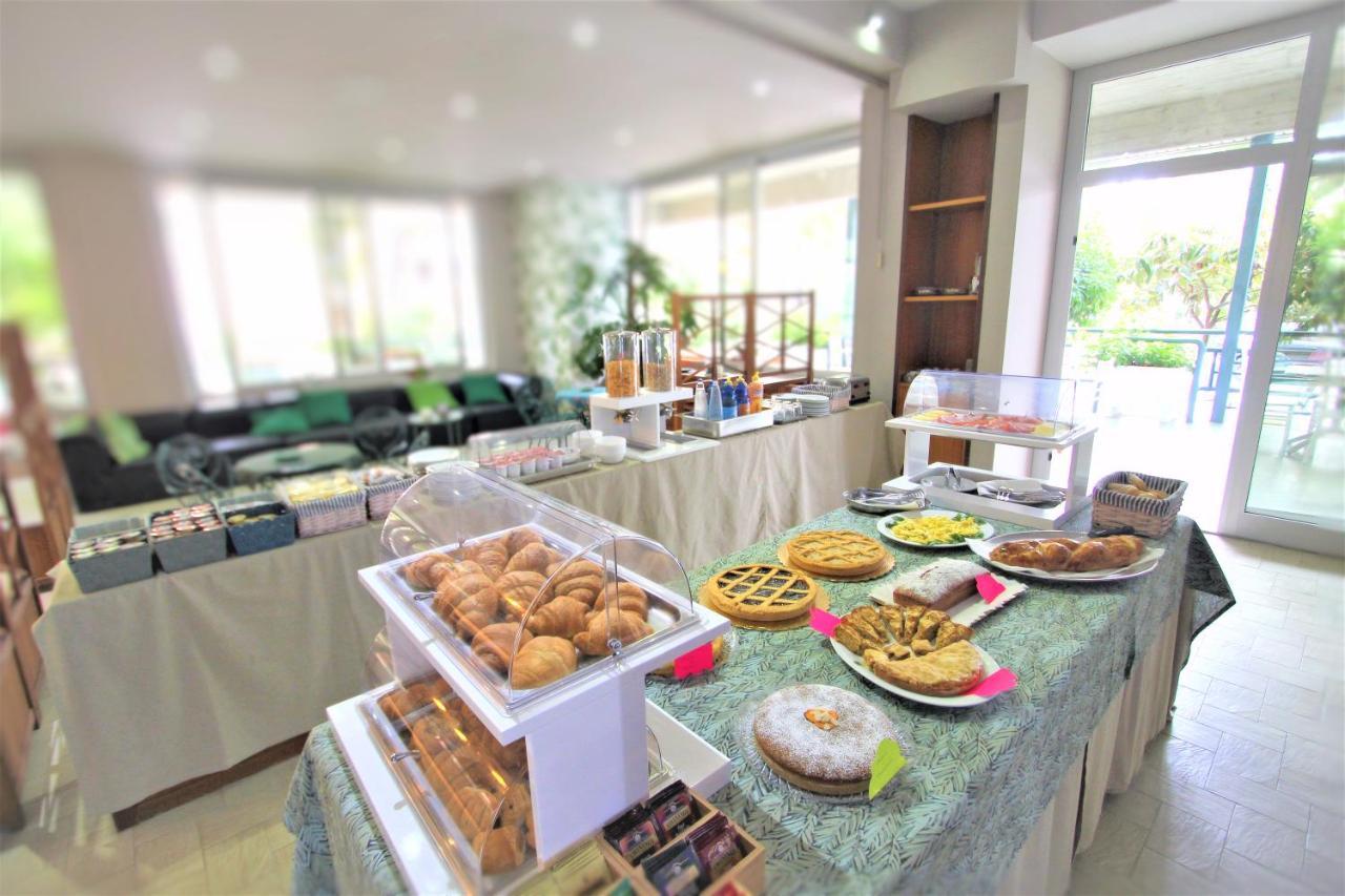 Hotel Pineta San Benedetto del Tronto Dış mekan fotoğraf