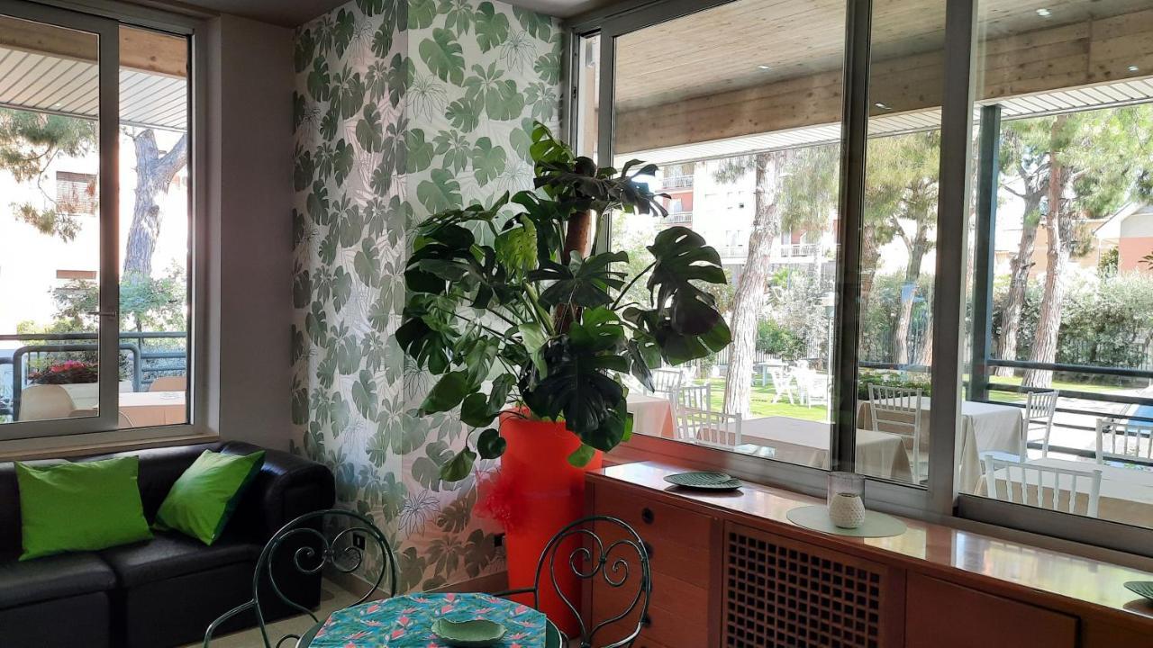 Hotel Pineta San Benedetto del Tronto Dış mekan fotoğraf